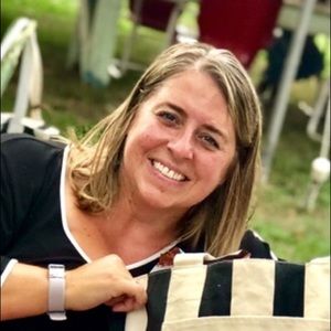 Meet your Posher, Kim